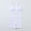 Conjunto deportivo europeo y americano de punto sin costuras para yoga, sujetador con tirantes y shorts para mujer.